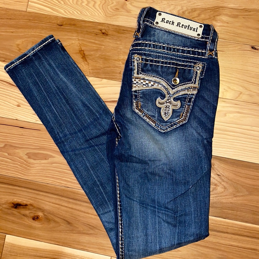 Rock Revival Yui Skinny 25R NWOT